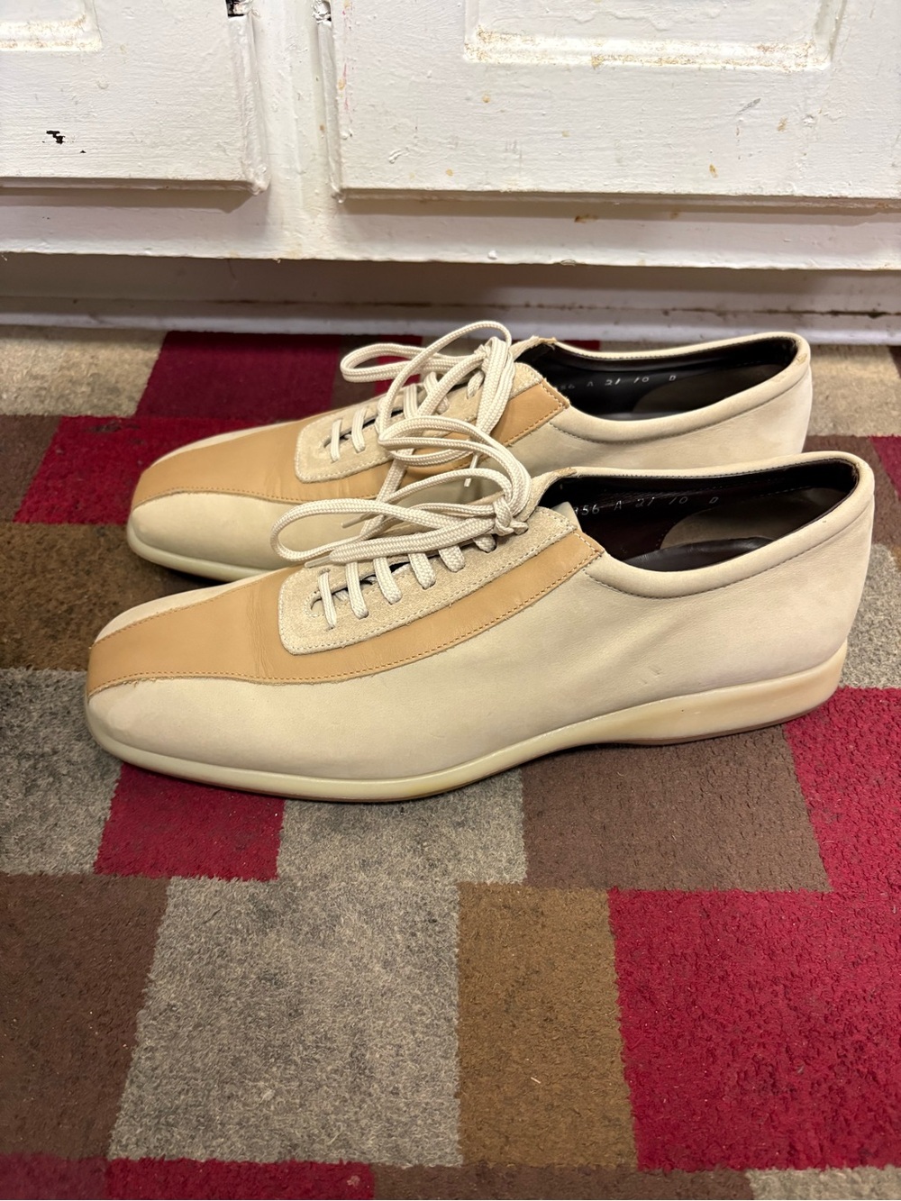 Salvatore Ferragamo Men's Casual Lace-Up Shoes in Beige and Tan
